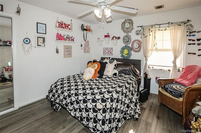 25 Centre Street, Lynbrook, NY 11563