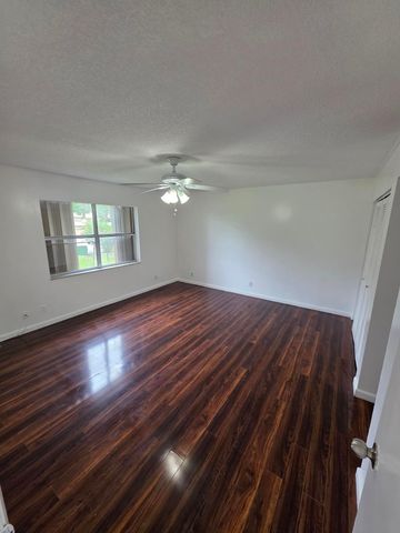 6361 N Falls Cir Drive 207, Lauderhill, FL 33319