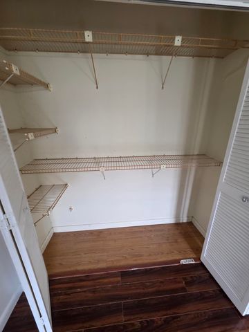 6361 N Falls Cir Drive 207, Lauderhill, FL 33319