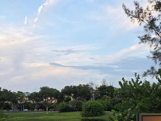 6361 N Falls Cir Drive 207, Lauderhill, FL 33319