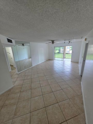 6361 N Falls Cir Drive 207, Lauderhill, FL 33319