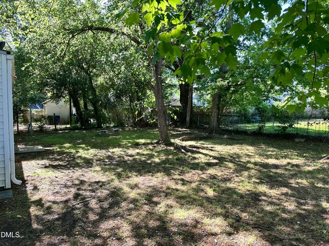 2127 Milburnie Road, Raleigh, NC 27610