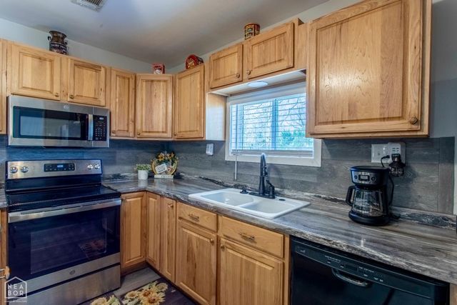 157 Alma Drive, Highland, AR 72542