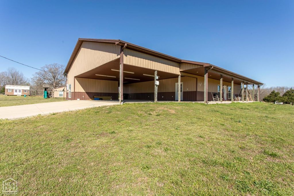 157 Alma Drive, Highland, AR 72542
