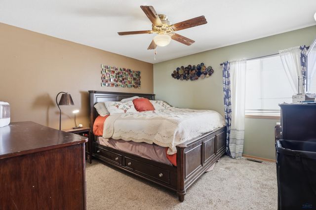 5066 AVENUE A, Rapid City, SD 57703