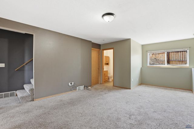 5066 AVENUE A, Rapid City, SD 57703