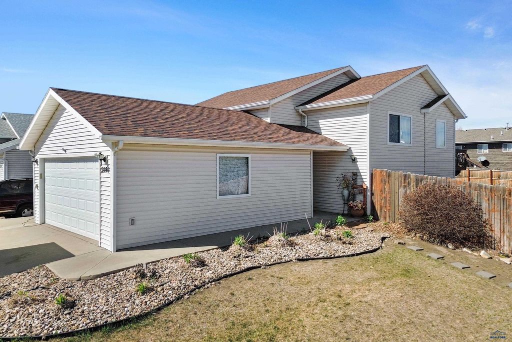 5066 AVENUE A, Rapid City, SD 57703
