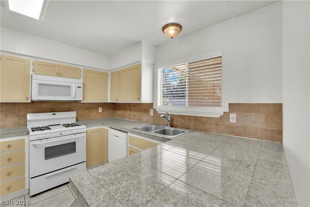 2403 Bonita Lane, Henderson, NV 89014