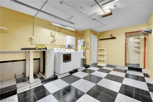 2403 Bonita Lane, Henderson, NV 89014