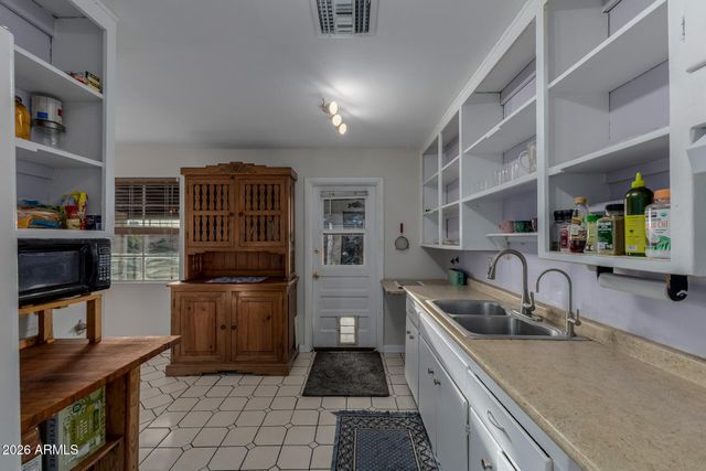 512 S MARGO Drive, Tempe, AZ 85281