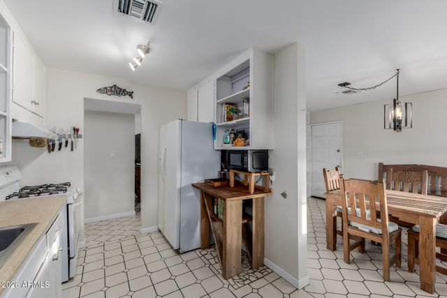 512 S MARGO Drive, Tempe, AZ 85281