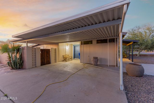 512 S MARGO Drive, Tempe, AZ 85281