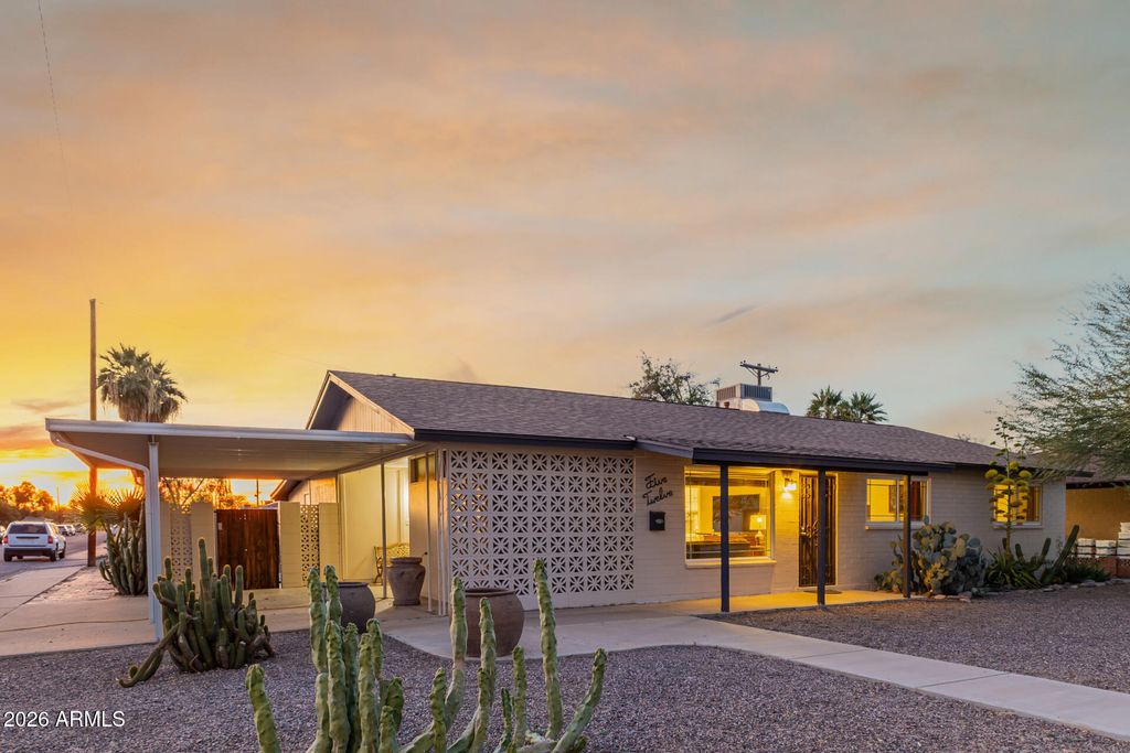 512 S MARGO Drive, Tempe, AZ 85281