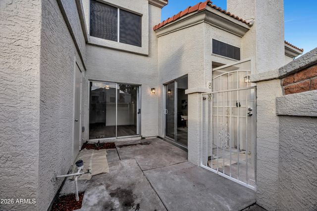 1717 E UNION HILLS Drive 2033, Phoenix, AZ 85024