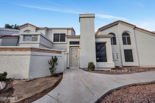 1717 E UNION HILLS Drive 2033, Phoenix, AZ 85024