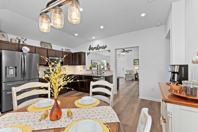 507 Luna Vista DR, Hutto, TX 78634