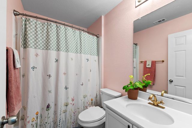 507 Luna Vista DR, Hutto, TX 78634