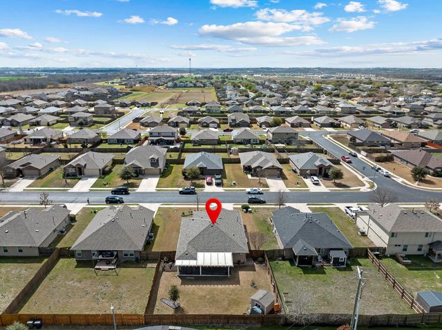 507 Luna Vista DR, Hutto, TX 78634