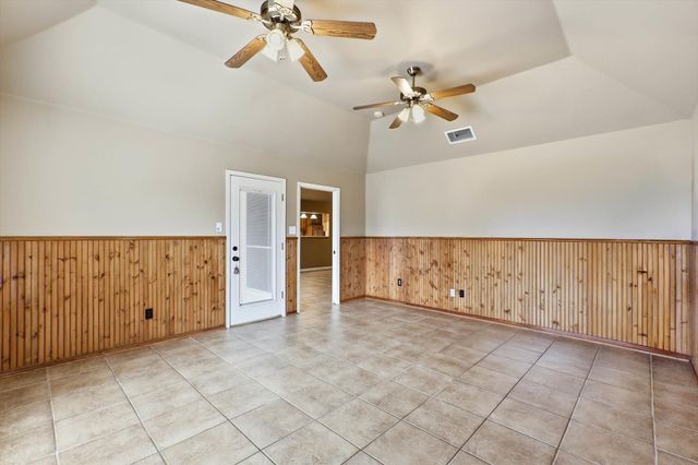 10305 Alta Vista Road, Fort Worth, TX 76244