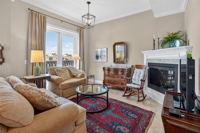 10133 GULF BOULEVARD E1, Treasure Island, FL 33706