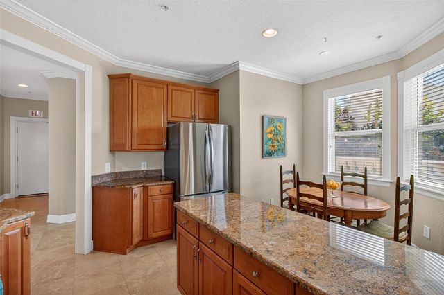 10133 GULF BOULEVARD E1, Treasure Island, FL 33706