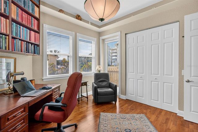 10133 GULF BOULEVARD E1, Treasure Island, FL 33706