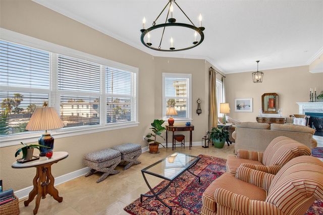 10133 GULF BOULEVARD E1, Treasure Island, FL 33706