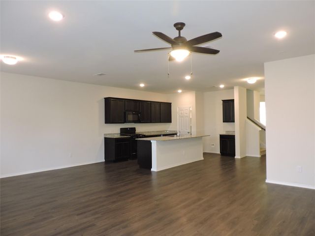 4022 Timber Sapp Drive, Conroe, TX 77304