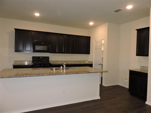 4022 Timber Sapp Drive, Conroe, TX 77304