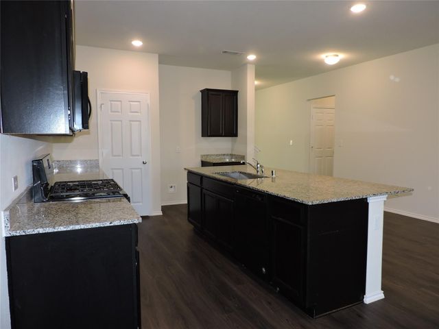4022 Timber Sapp Drive, Conroe, TX 77304