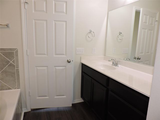 4022 Timber Sapp Drive, Conroe, TX 77304