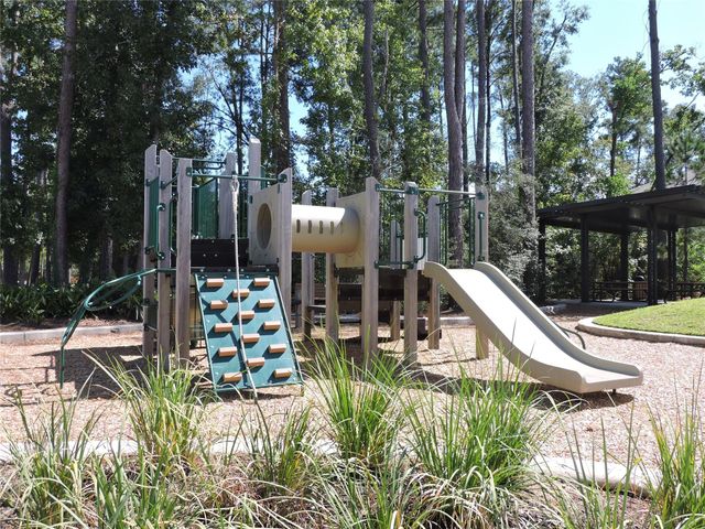 4022 Timber Sapp Drive, Conroe, TX 77304