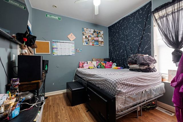 1015 N Central Avenue, Chicago, IL 60651