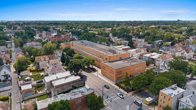 1015 N Central Avenue, Chicago, IL 60651