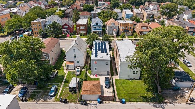 1015 N Central Avenue, Chicago, IL 60651