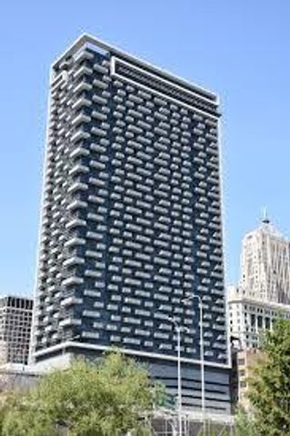 235 W Van Buren Street 2820, Chicago, IL 60607