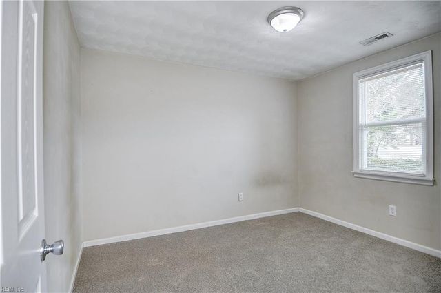 1614 Wapiti Avenue, Norfolk, VA 23518