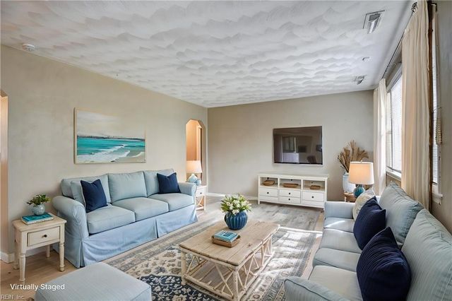 1614 Wapiti Avenue, Norfolk, VA 23518