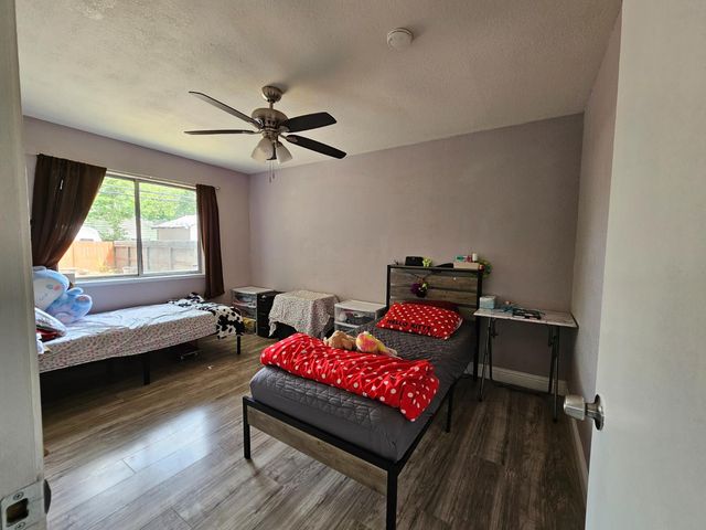 2310 Fairfield St, Sacramento, CA 95815