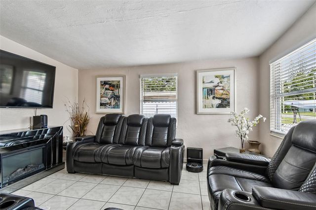 3540 56TH AVENUE N, St Petersburg, FL 33714