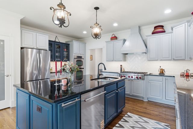 128 Deejay Dr, Franklin, TN 37064