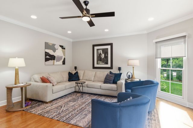 128 Deejay Dr, Franklin, TN 37064