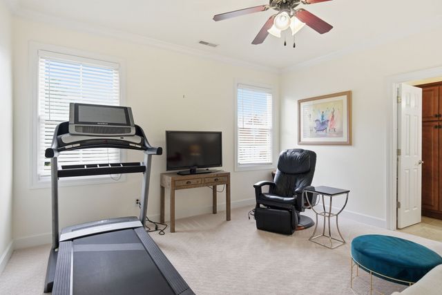 128 Deejay Dr, Franklin, TN 37064