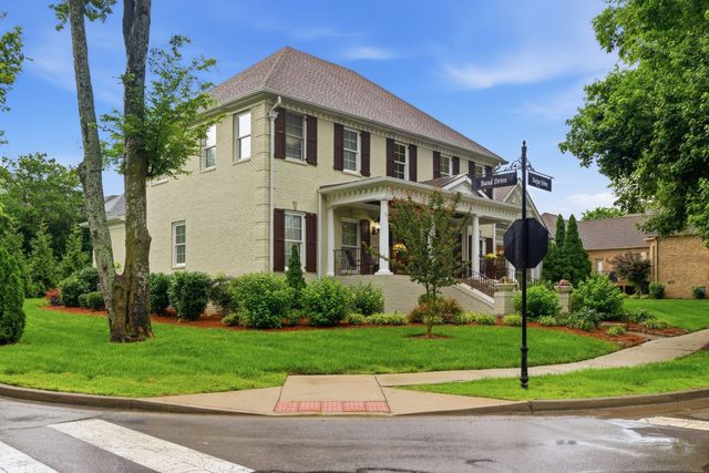 128 Deejay Dr, Franklin, TN 37064