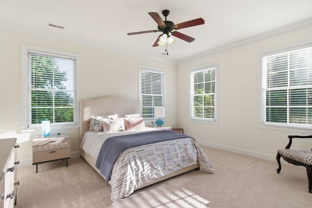 128 Deejay Dr, Franklin, TN 37064