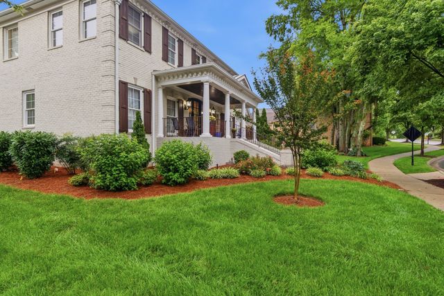 128 Deejay Dr, Franklin, TN 37064