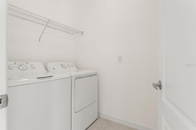 2262 WASHINGTON PALM COURT, Bradenton, FL 34212