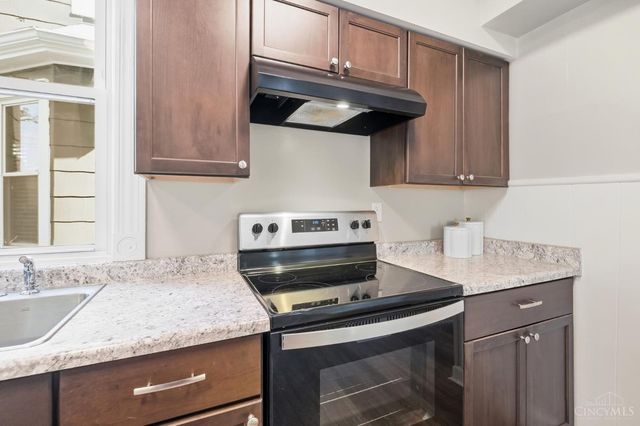 3442 Cardiff Avenue, Cincinnati, OH 45209