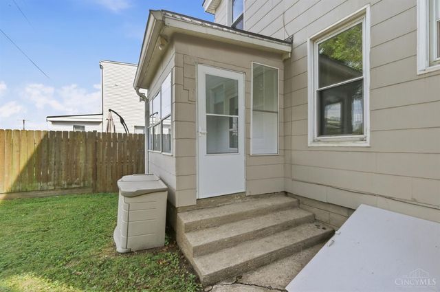3442 Cardiff Avenue, Cincinnati, OH 45209
