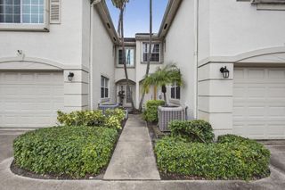 10129 N Military Trail, Palm Beach Gardens, FL 33410